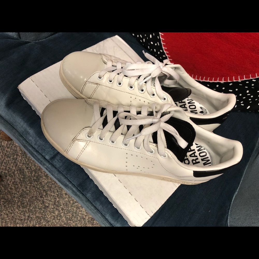 Raf Simmons Stan Smiths